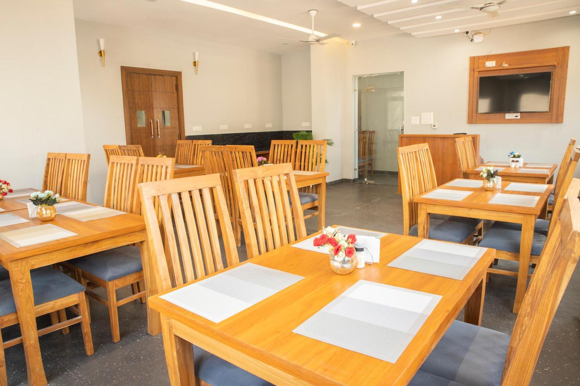 Perfectstayz Laxmi Heritage Rishikesh Exterior photo