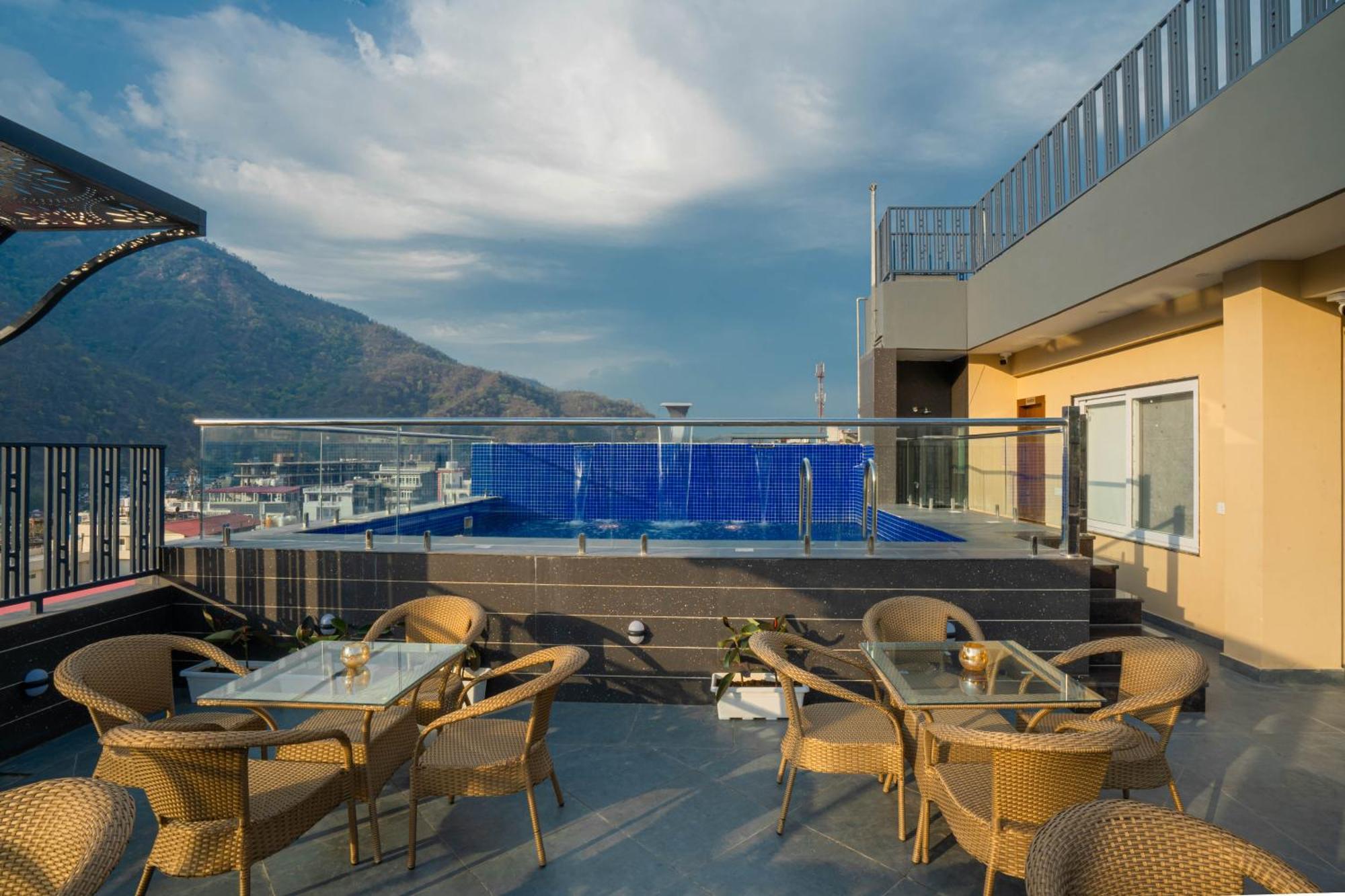 Perfectstayz Laxmi Heritage Rishikesh Exterior photo
