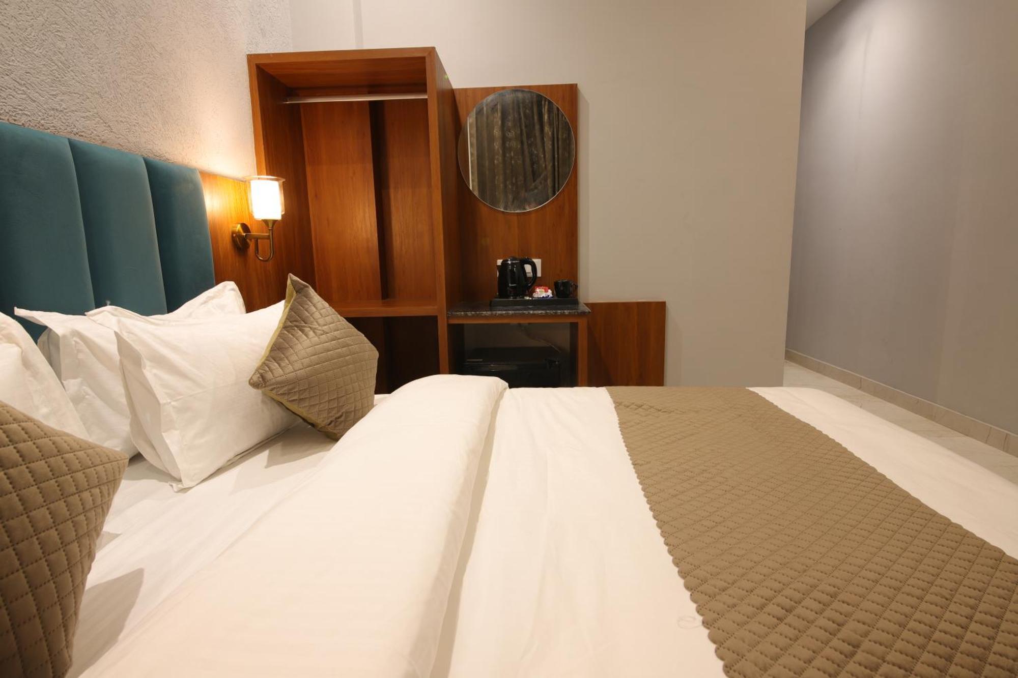 Perfectstayz Laxmi Heritage Rishikesh Room photo